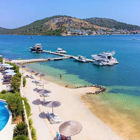 Perla Resort-5 By Interhome *